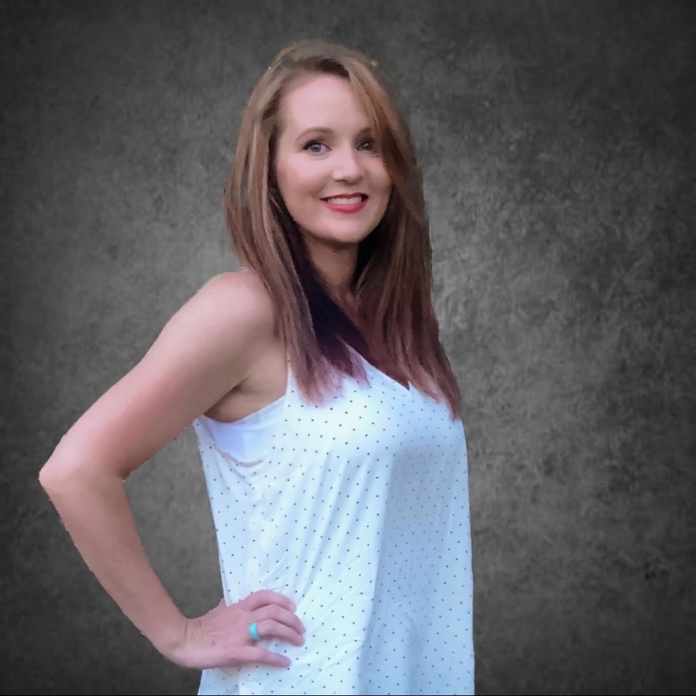 Meet your Posher, Holly